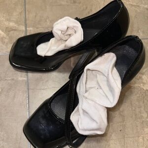 Mary Jane Style Well Worn Office Assistant Work Heels Strappy